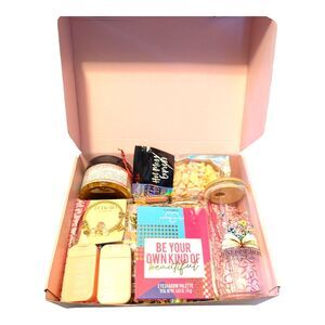 Blind Date With A Book Mystery Book Beauty Gift Box Bundle Edition 👄 👄🎁🎁📚📚